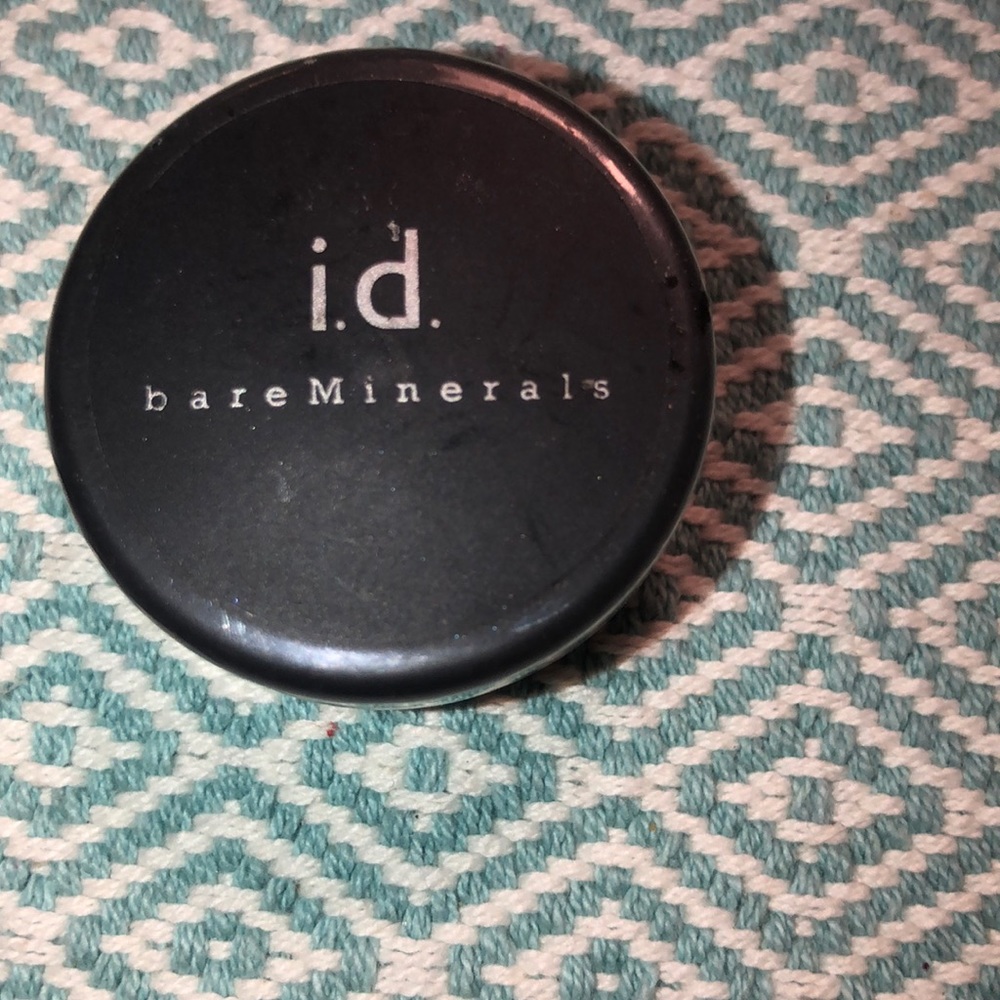 Bare Minerals Black Pearl